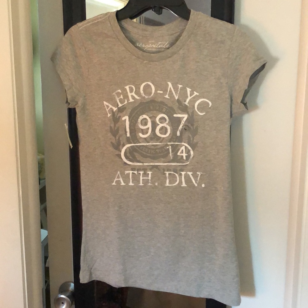NWT Aéropostale short sleeve, grey T-shirt, size large new with tags